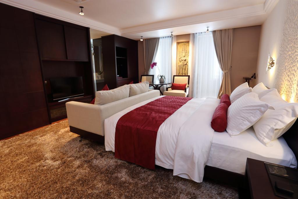Arunreas Hotel Phnom Penh Extérieur photo
