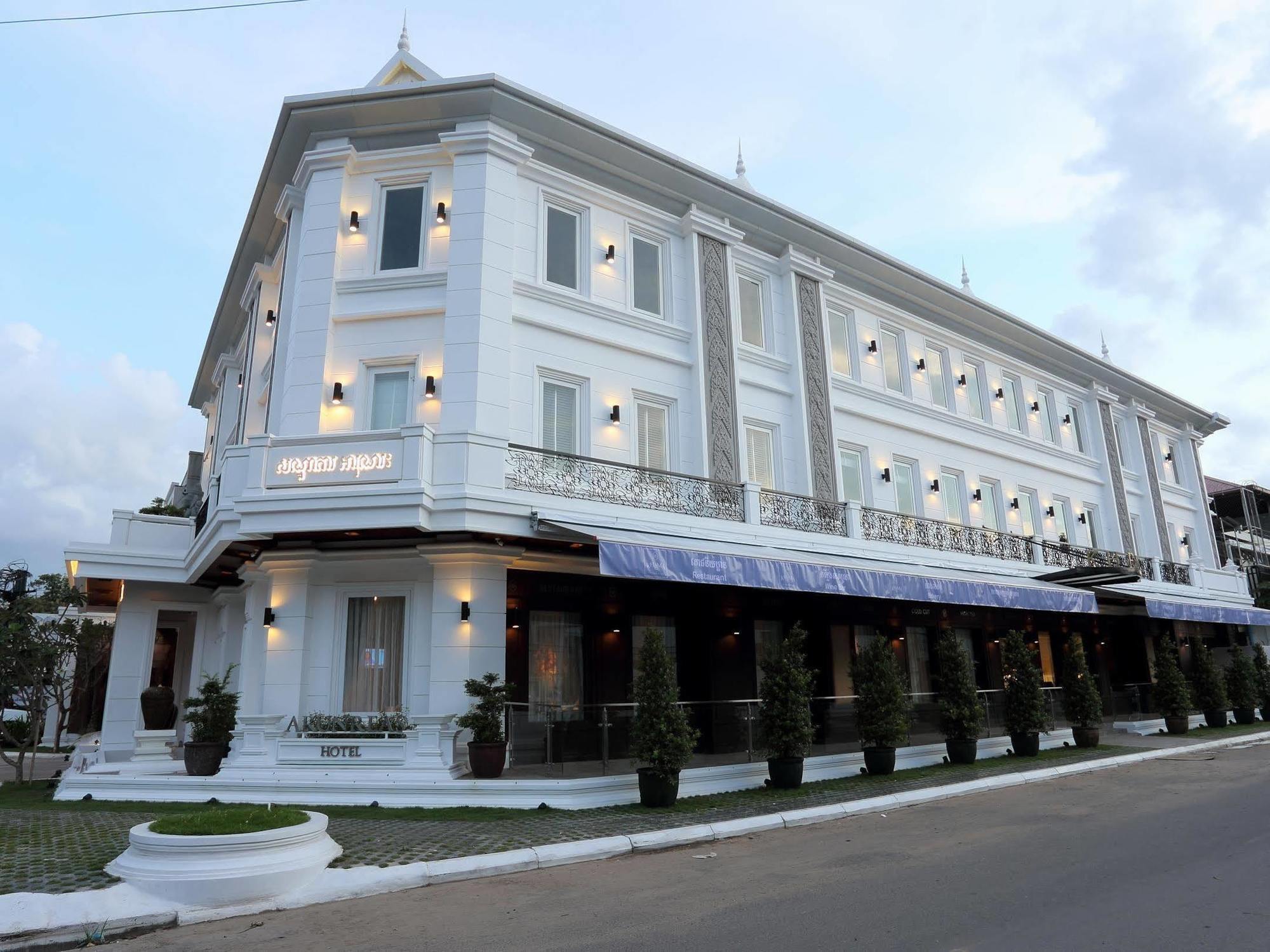 Arunreas Hotel Phnom Penh Extérieur photo