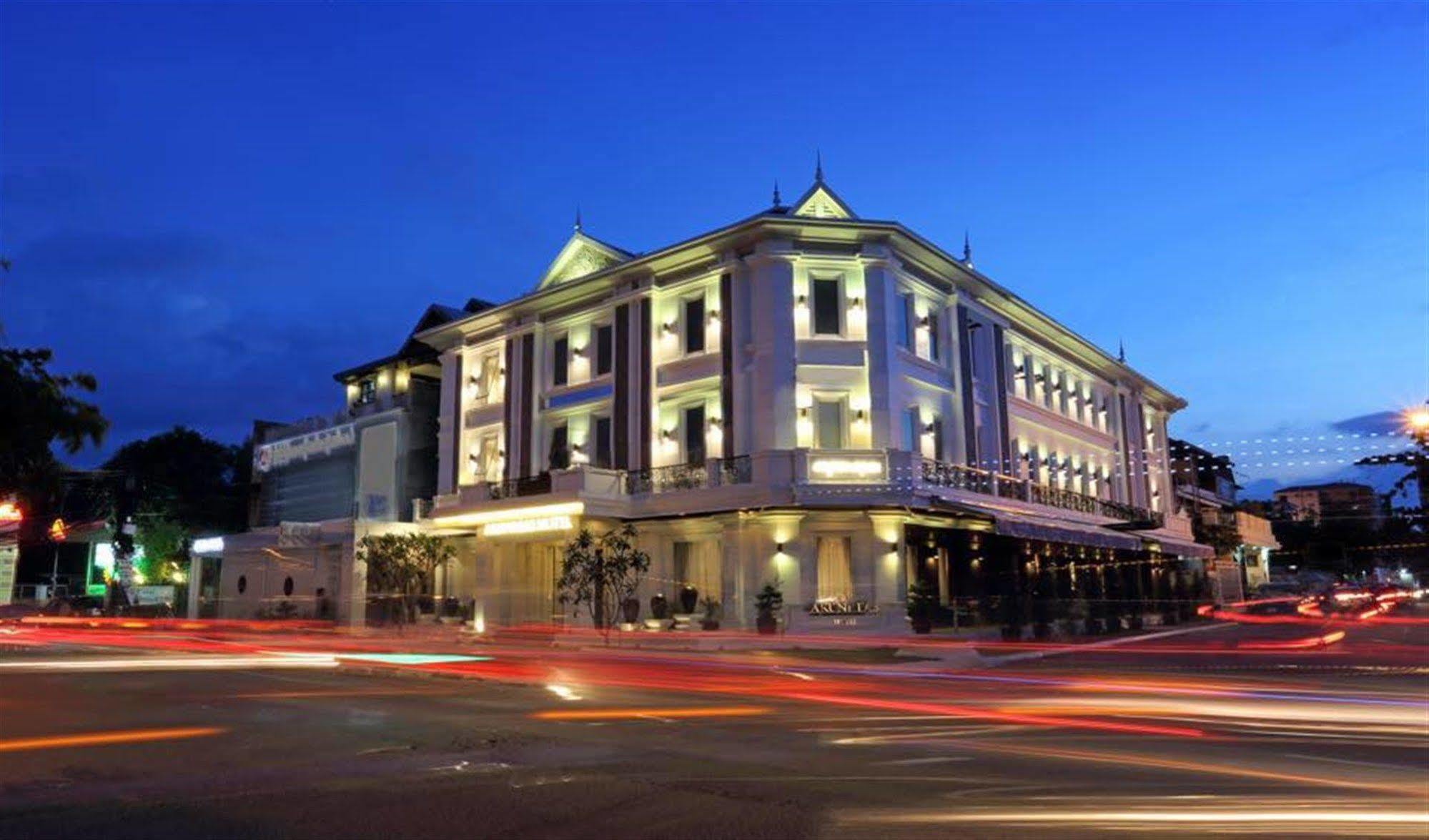 Arunreas Hotel Phnom Penh Extérieur photo