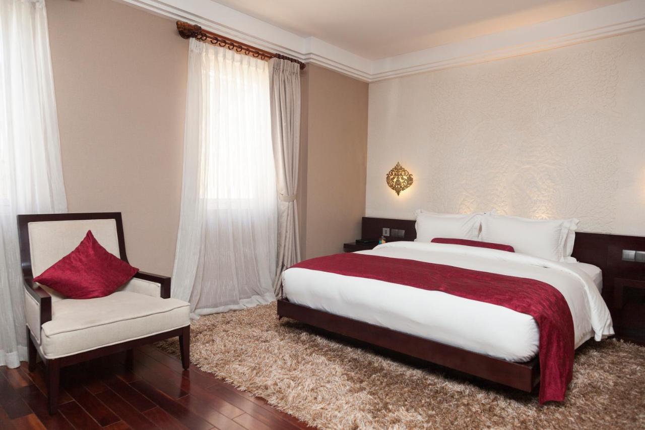 Arunreas Hotel Phnom Penh Extérieur photo