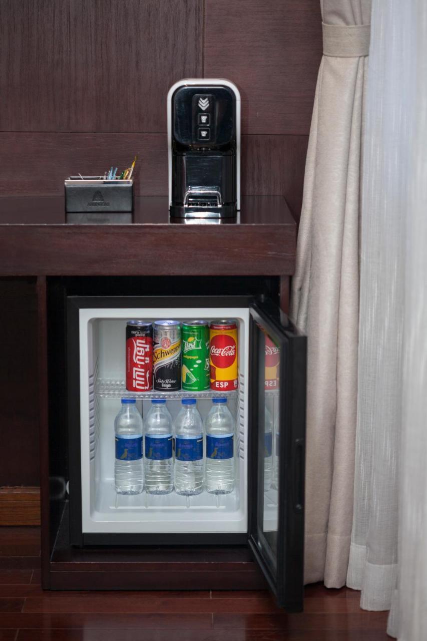Arunreas Hotel Phnom Penh Extérieur photo