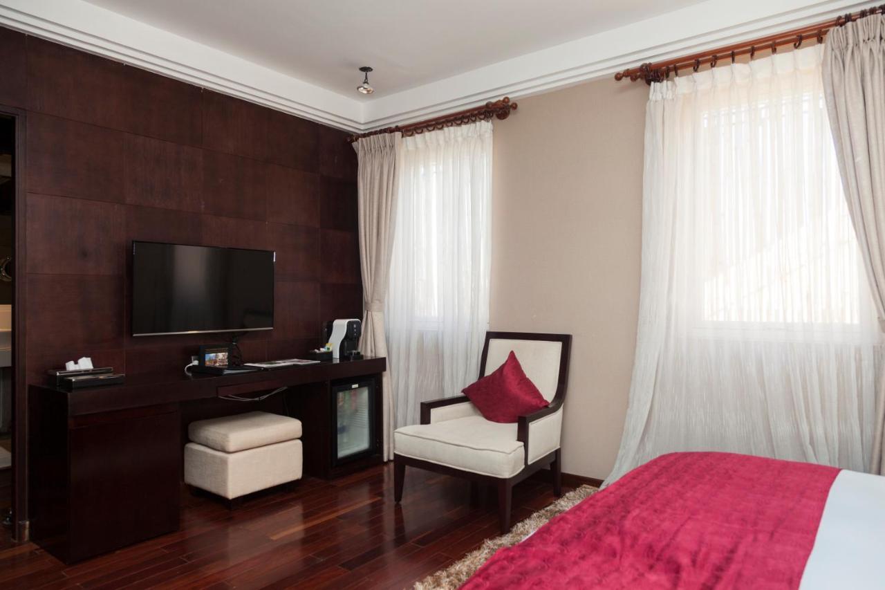 Arunreas Hotel Phnom Penh Extérieur photo