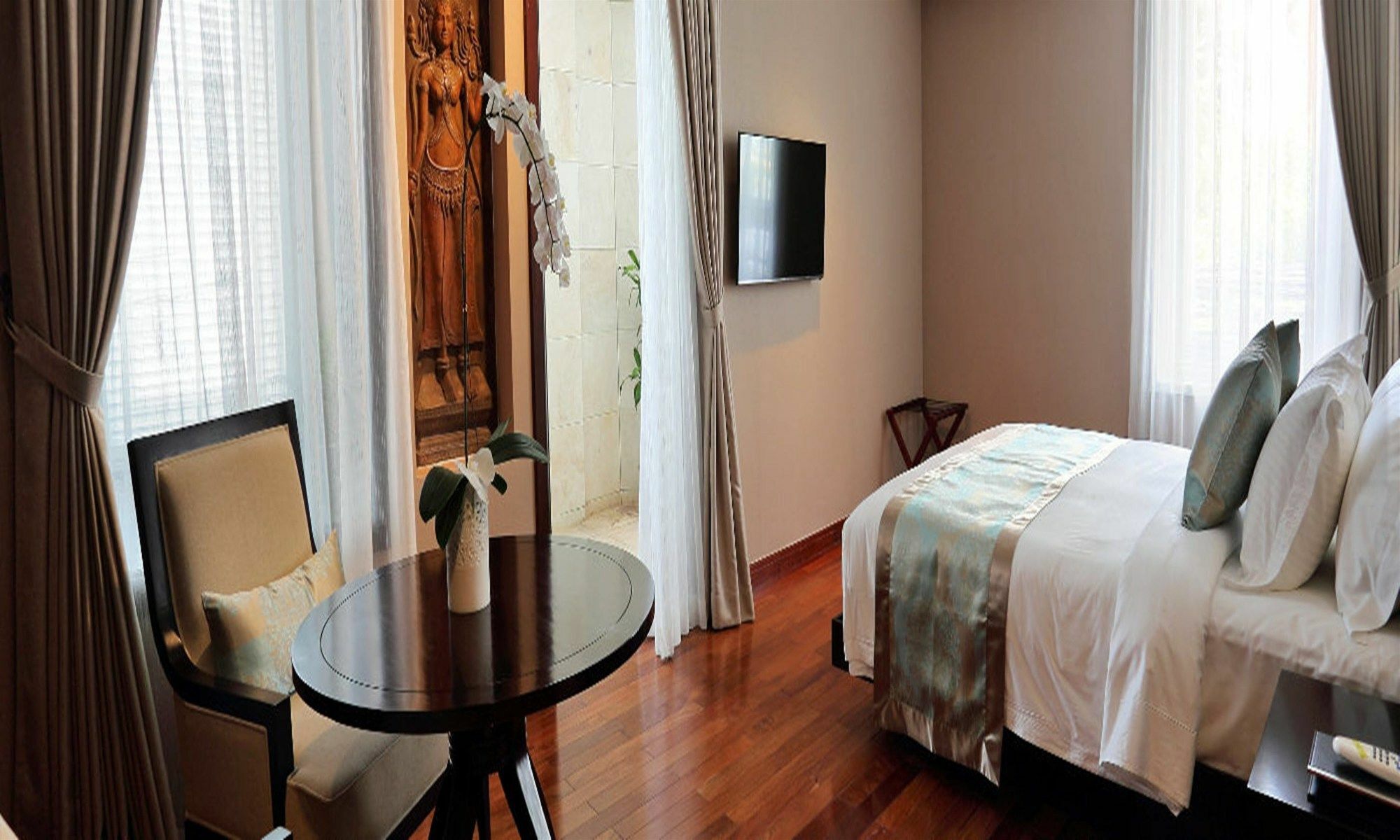 Arunreas Hotel Phnom Penh Extérieur photo